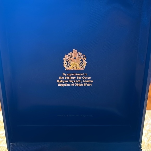 Halcyon Mickey Classic Enamels Bundle - Picture 2 of 15